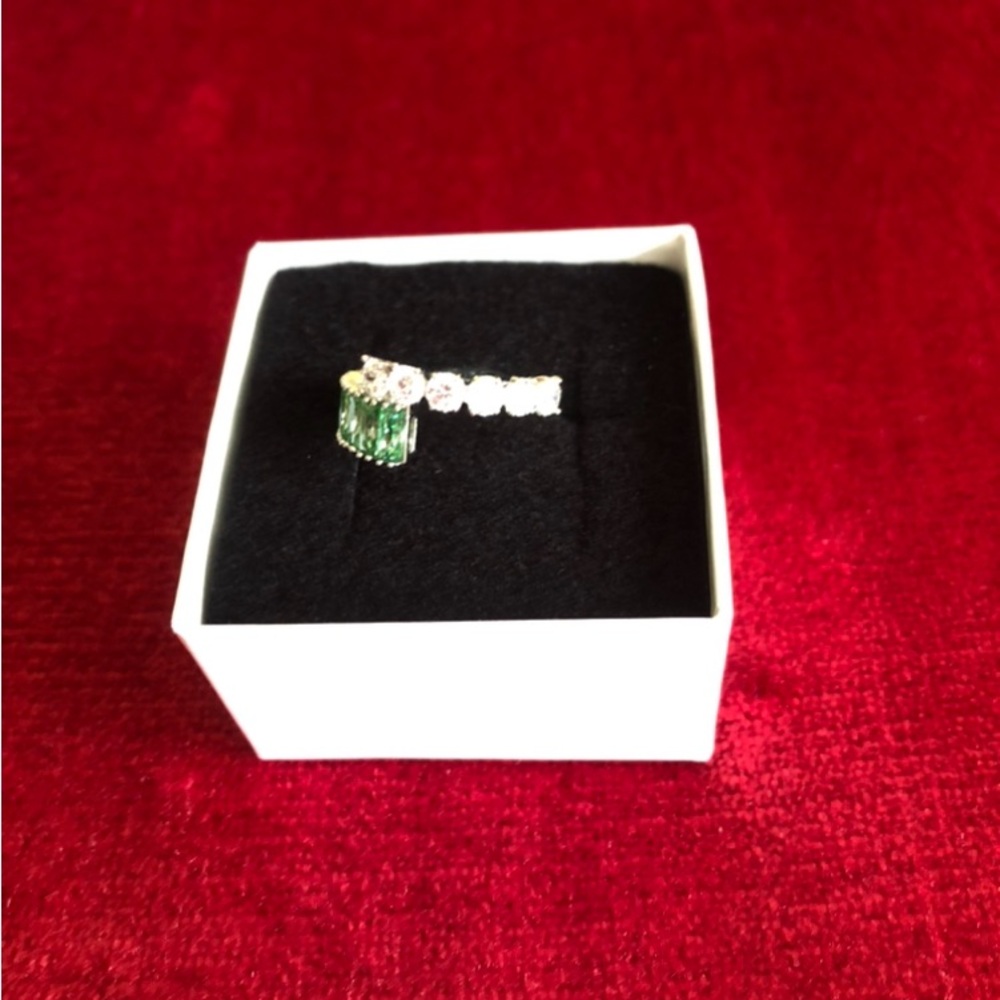 Swarovski Matrix Ring.Green and Clear Zirconia.